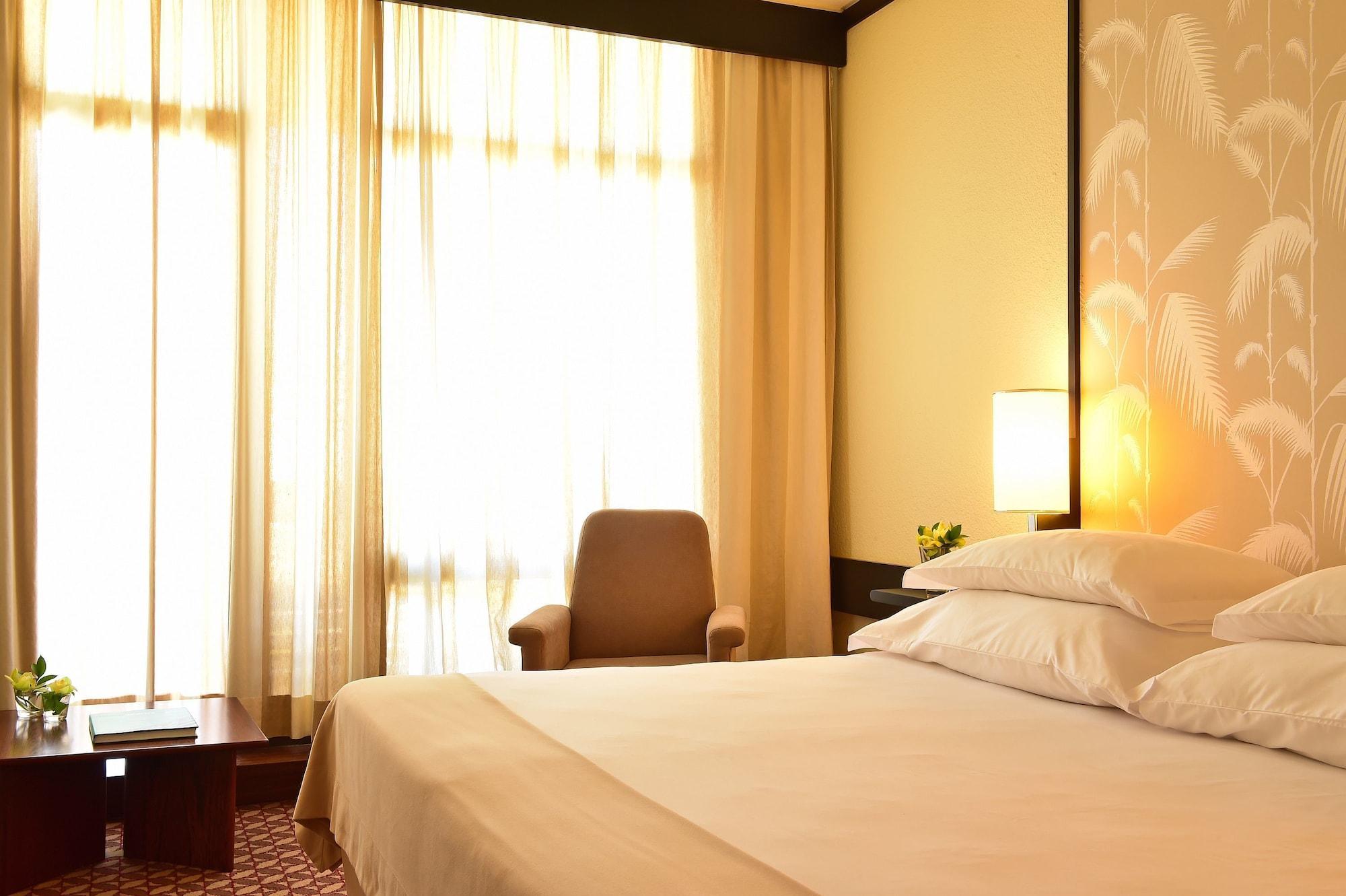 Pestana Casino Park Hotel&Casino Funchal  Bagian luar foto A room at the hotel