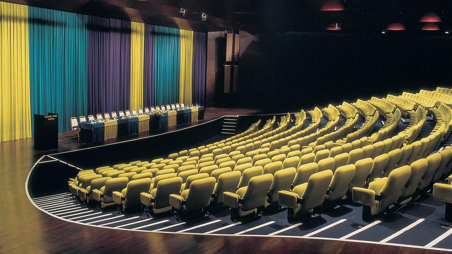 Pestana Casino Park Hotel&Casino Funchal  Fasilitas foto The interior of the main theatre