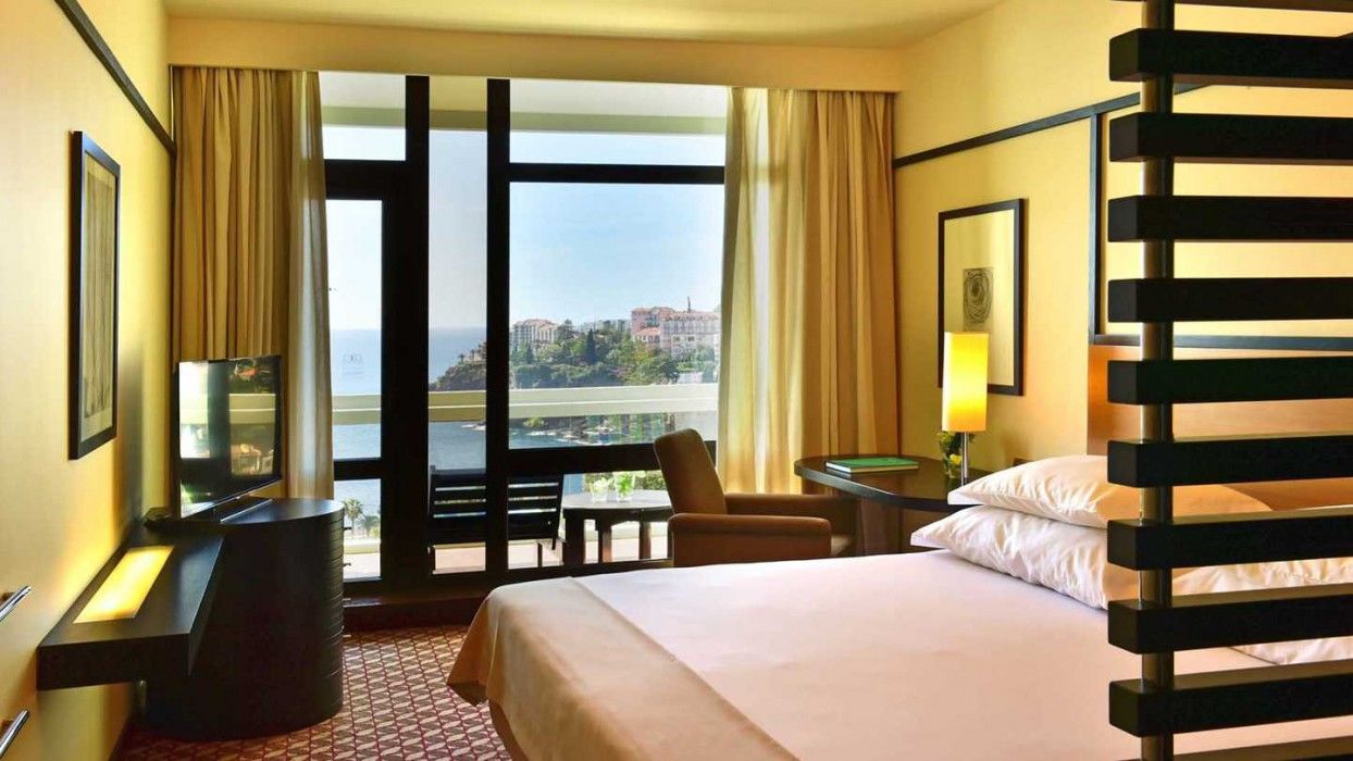Pestana Casino Park Hotel&Casino Funchal  Bagian luar foto A room at the hotel